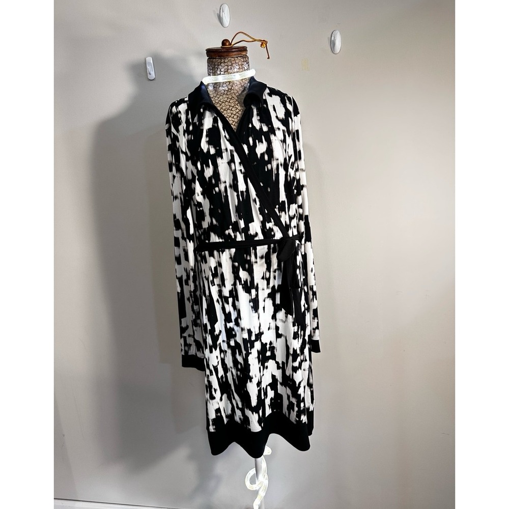 Nicole Miller Dress Size Medium